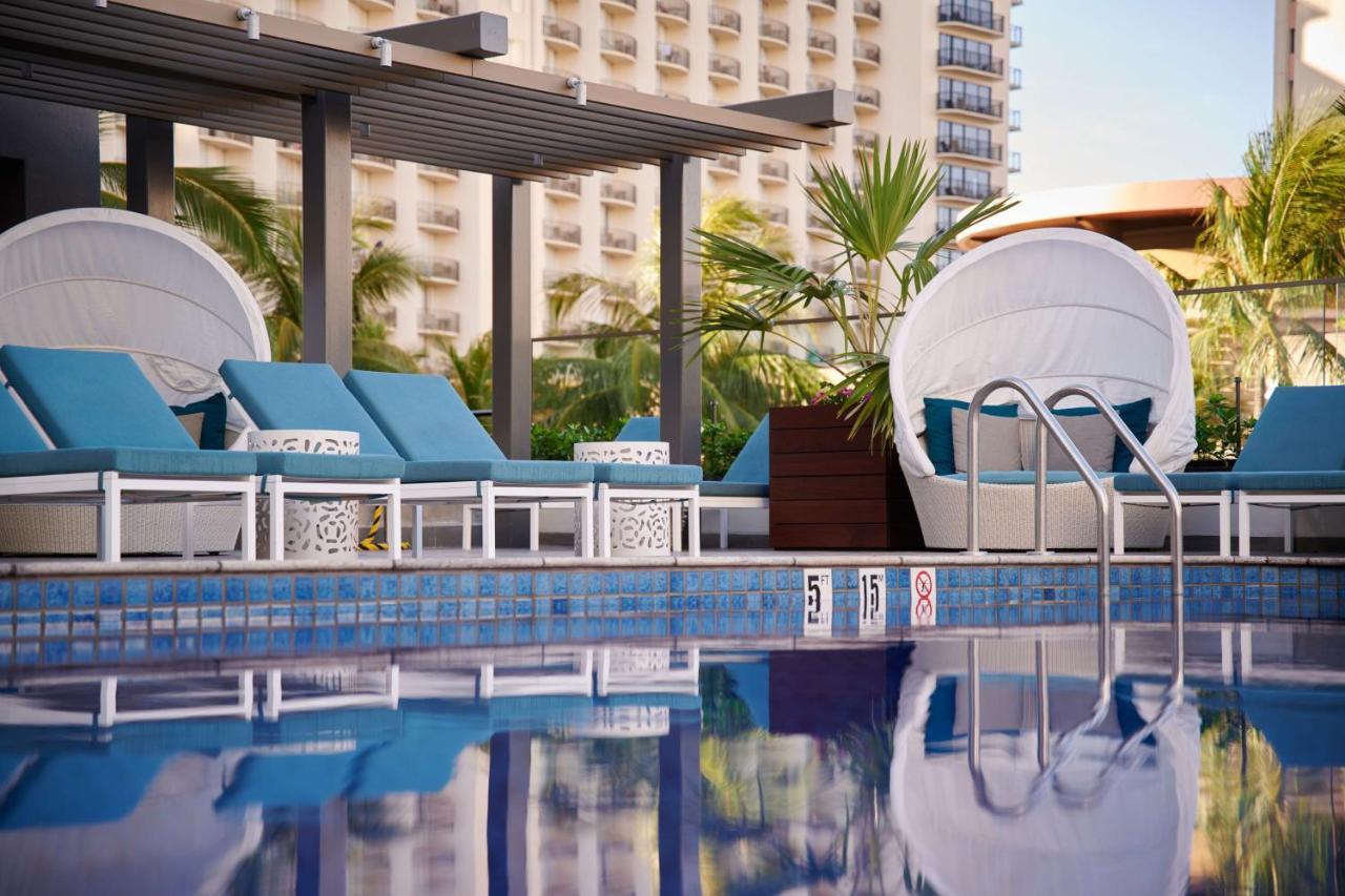 Outrigger Waikiki Beachcomber